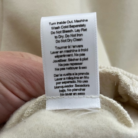 Oli & Viv More Love Graphic Pullover Jumper Sweatshirt M - Picture 6 of 6